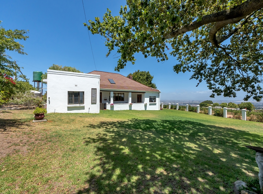 4 Bedroom Property for Sale in Stellenbosch Farms Western Cape